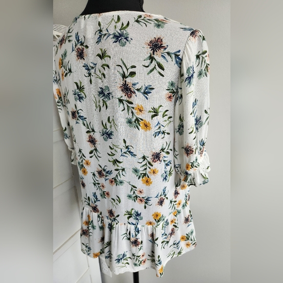 LUCKY BRAND FLORAL V-NECK PEPLUM BLOUSE - Picture 8 of 10